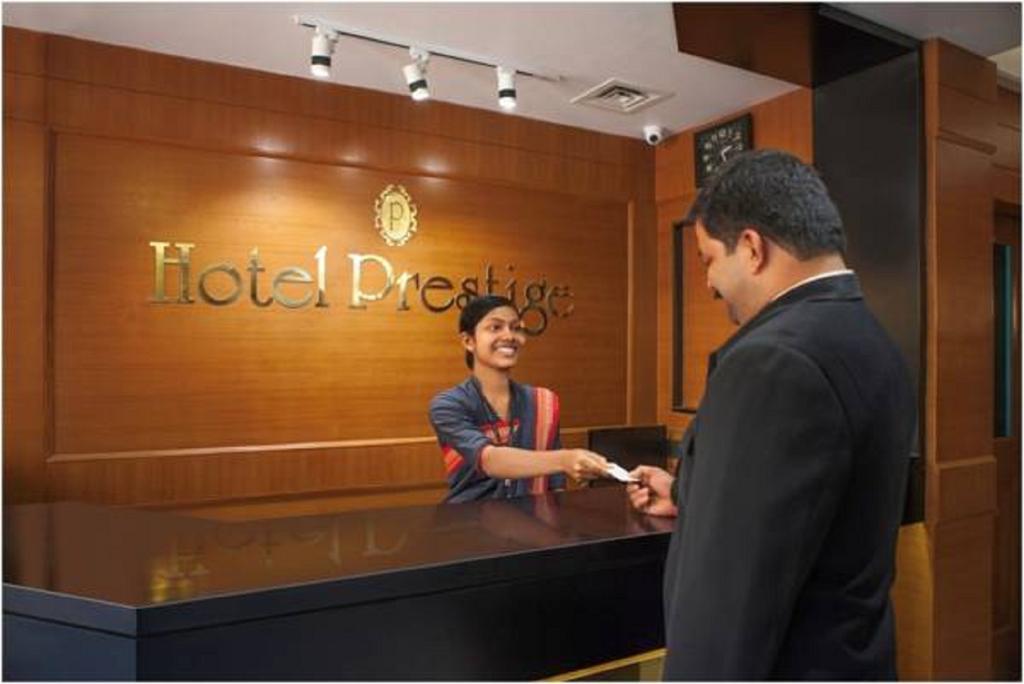 Hotel Prestige Mangalore Esterno foto
