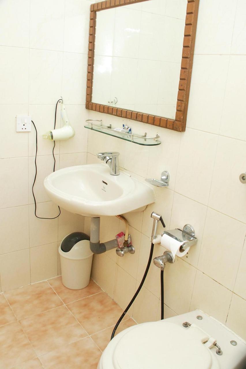Hotel Prestige Mangalore Esterno foto