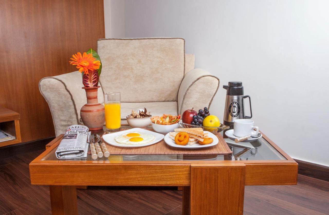 Hotel Prestige Mangalore Esterno foto